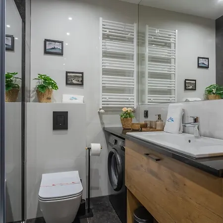 Apartment Green Park D2- Z Dostepem Do Basenu, Sauny, Jacuzzi, Silowni Szklarska Poreba